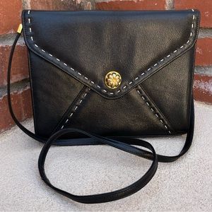 VTG Kleinberg Sherrill envelope style leather bag